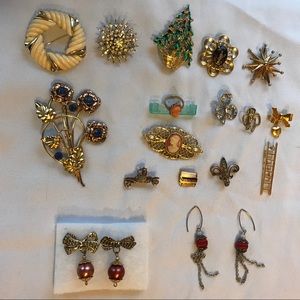 Accessories - Vintage brooch pins, earrings and ring Accessories - Vintage brooch pins, earrings and ring